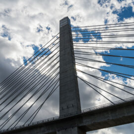 Esempio Ponte Strallato | Ponte di Messina